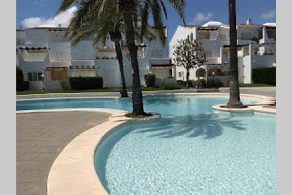 2 Bedroom, Sea Front Complex W Pool And Private Garden Jávea Exterior foto